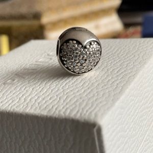 Pandora clasp heart shape
